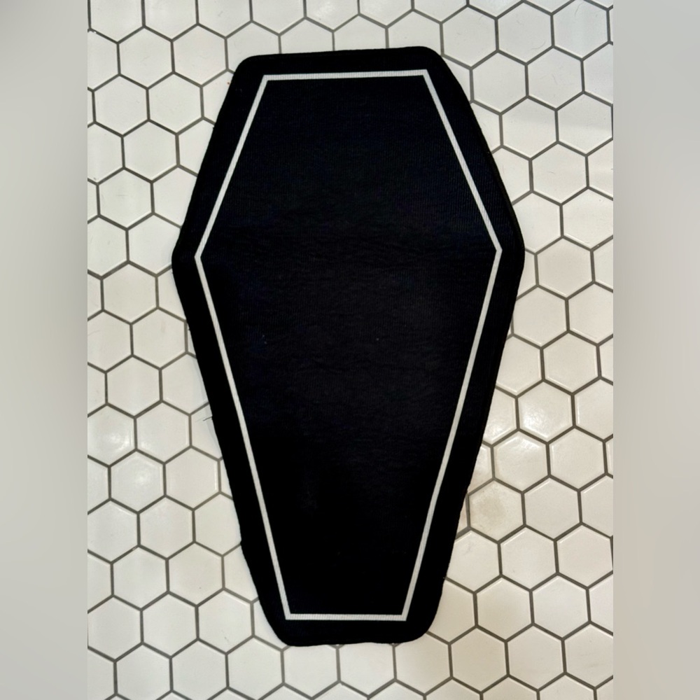 NWOT Small Black Coffin Shaped Bath Mat With White Border & Anti Skid Backing
